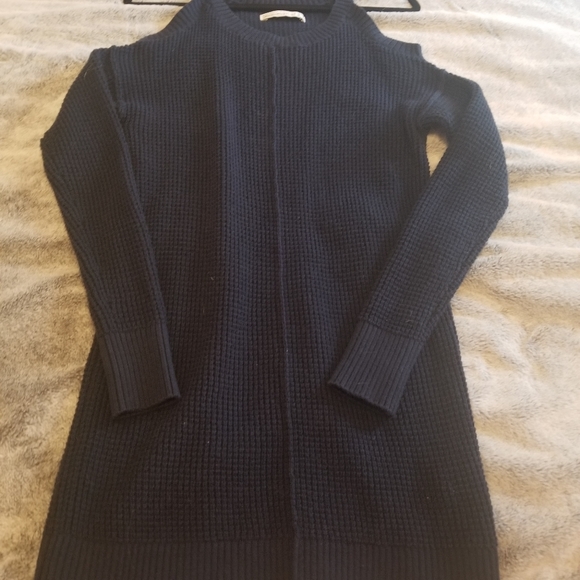 Abercrombie and fitch sweater dress - Picture 2 of 3